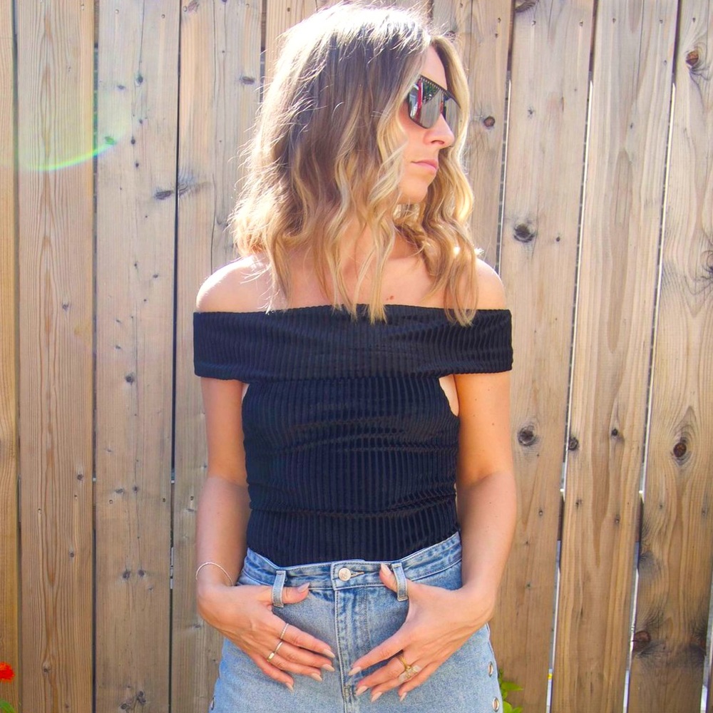 NWT Melody Off Shoulder Bodysuit in black